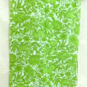 Clinique Large Floral Scarf Wrap Green & White